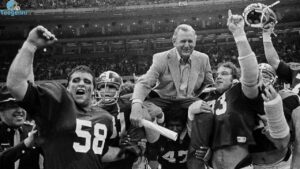 The Bear Bryant statue